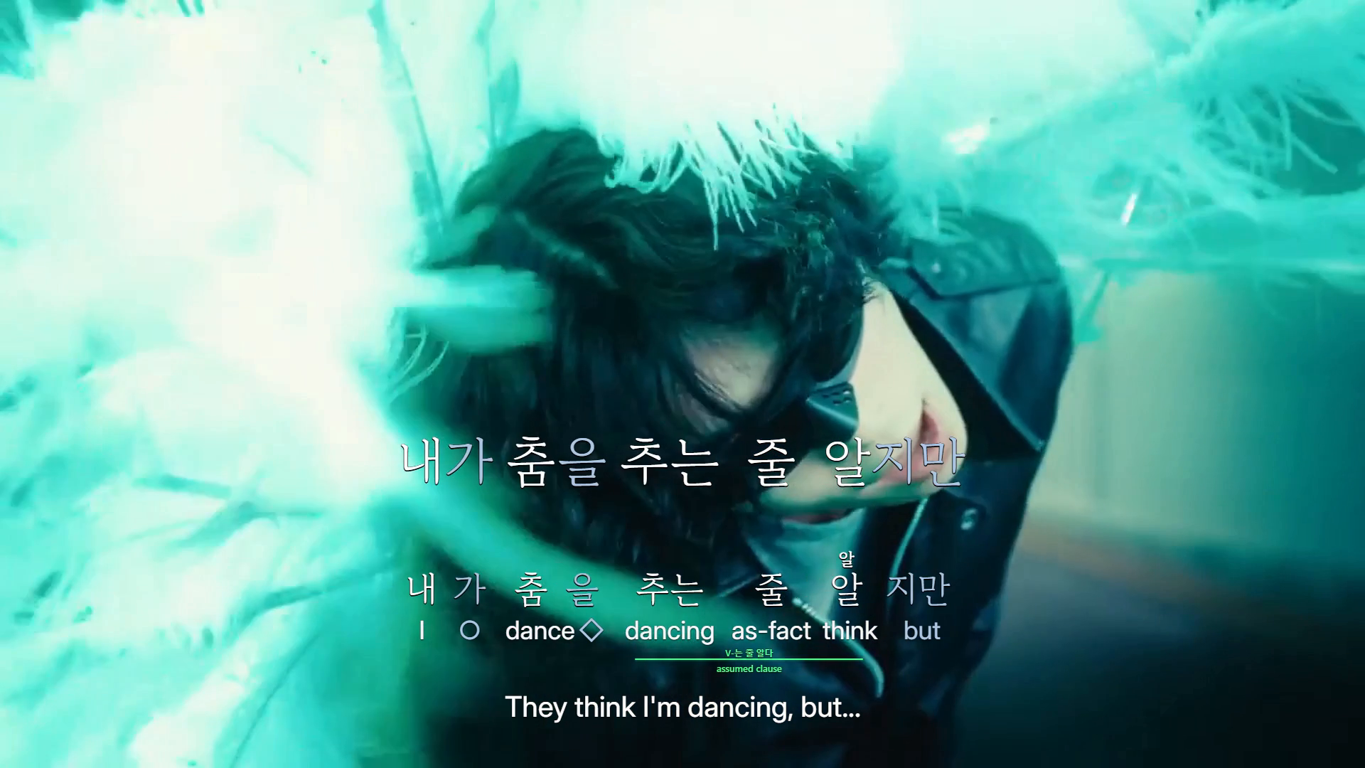 Korean video frame with the Interlign cinematic split gloss overlay, C-view grammar insight, roots, display markers, and plain translation.